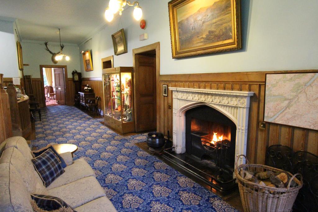 Glengarry Castle Hotel Invergarry Exterior photo