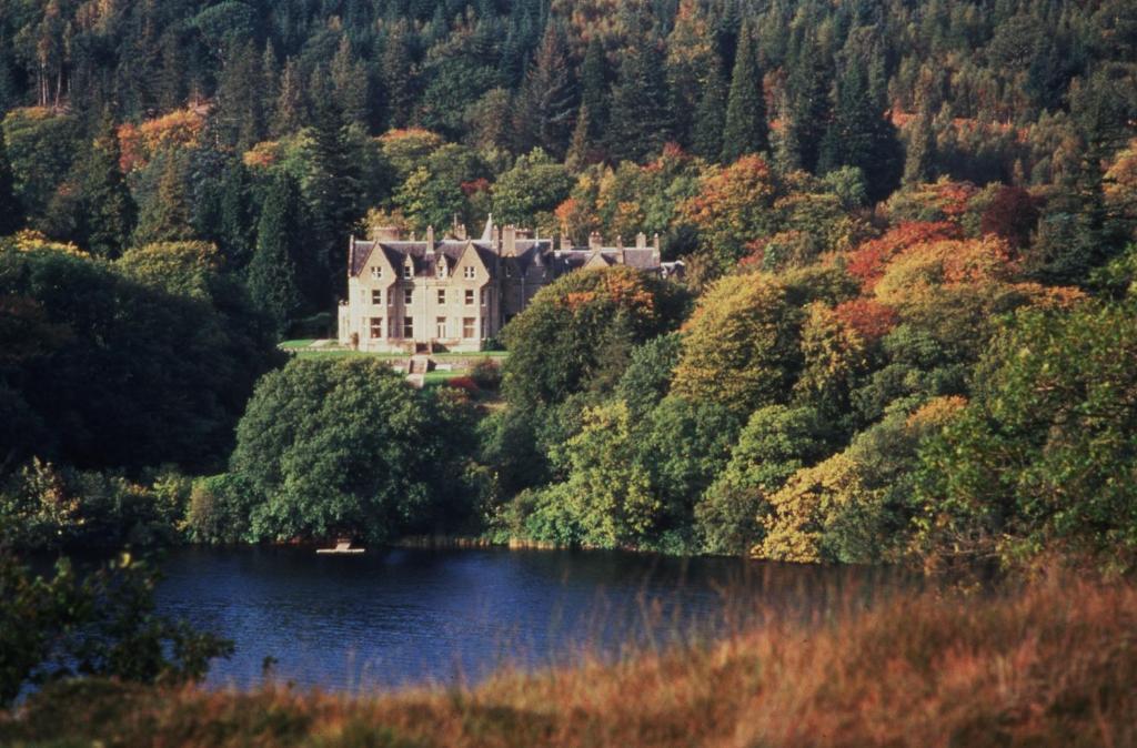 Glengarry Castle Hotel Invergarry Exterior photo